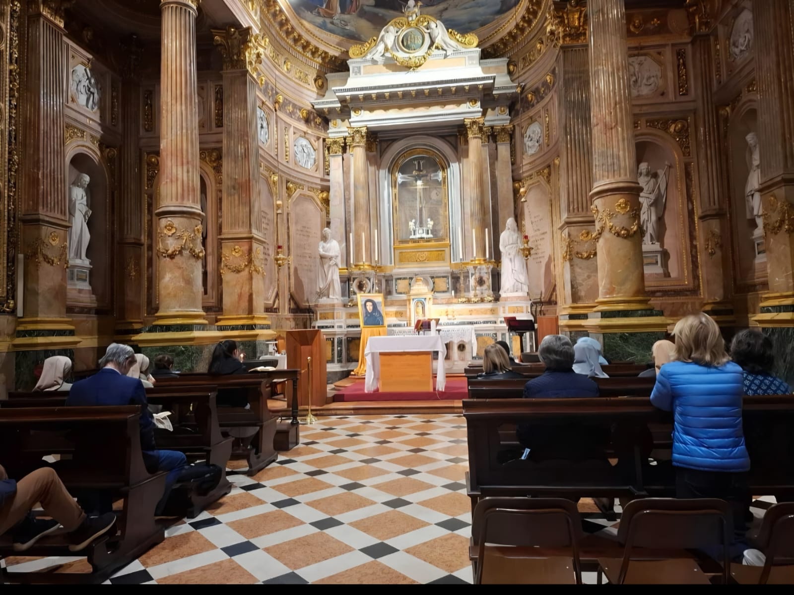 Le Figlie del Sacro Cuore di Gesù celebrano Santa Teresa Verzeri nei quattro continenti